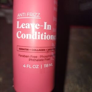Keratin-Infused Anti Frizz Leave-In Conditioner - Pink